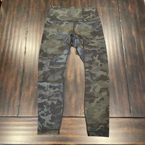 Lululemon Wunder Under Pants Camo